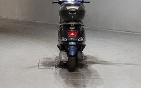 VESPA LX125 M6650