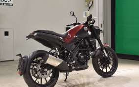 BENELLI レオンチーノ250 2016