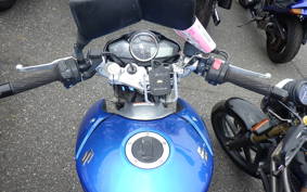 SUZUKI GSR250