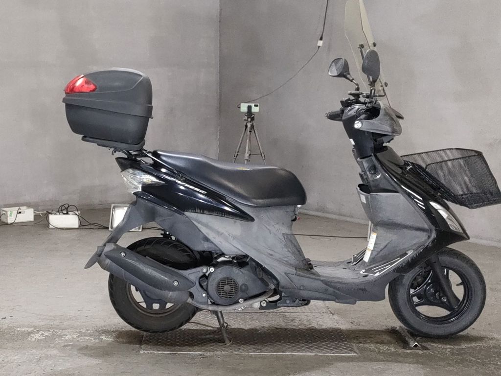 Фото Suzuki ADDRESS V125 с японского аукциона