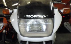 HONDA VFR750F 1986 RC24