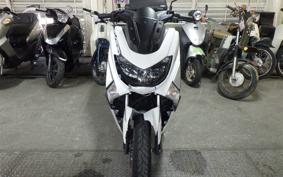 YAMAHA N-MAX 1999 SED6J