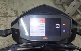 KTM 690 DUKE R 2016