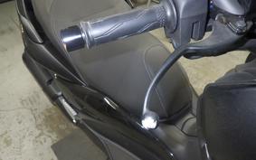 YAMAHA X-MAX 250 2018 SG70J