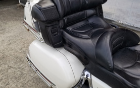 HONDA GL1800 GOLDWING  2002 SC47