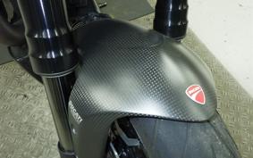 DUCATI DIAVEL AMG 2012