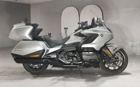 HONDA GL1800 TOUR DCT 2025 SC79
