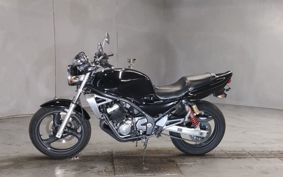 SUZUKI GSX250 ZR250C