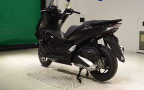 HONDA PCX125 2004 JK05