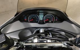 SUZUKI SKYWAVE 250S CJ46A