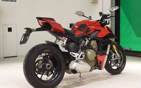 DUCATI STREETFIGHTER V4 S 2021