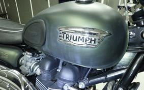 TRIUMPH SCRAMBLER 900 2009