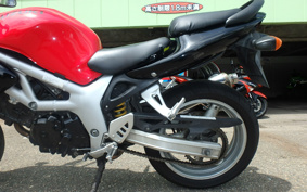 SUZUKI SV650 S 2001 AV111