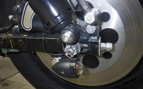 HARLEY XL1200C 2001