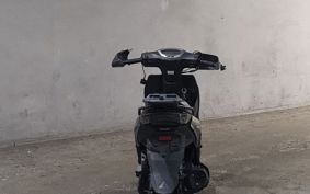 SUZUKI SU WISH LTD DV12B