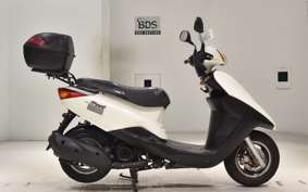 YAMAHA AXIS 125 TREET