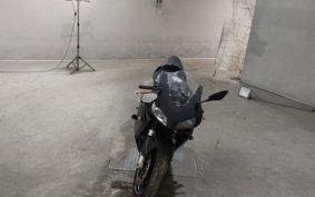 HONDA CBR600RR 2003 PC37