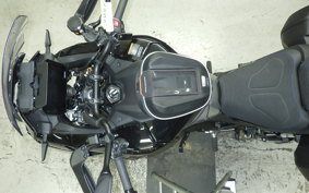 YAMAHA TRACER 9 GT+ AMT 2025 RNA1J