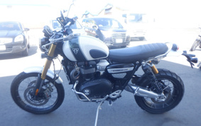 TRIUMPH SCRAMBLER 1200 XE 2021 DAD82H
