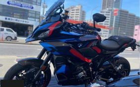 BMW M1000XR 1687