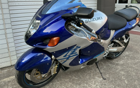 SUZUKI GSX-1300R HAYABUSA 2000 GW71A