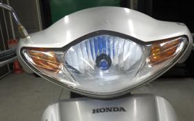 HONDA DIO Gen.5 1997 AF57