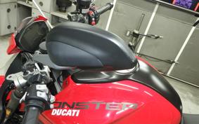 DUCATI MONSTER + 2021
