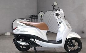 YAMAHA  GRAND  FILLER -NO125 SEE9
