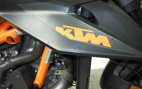 KTM 1290 SUPER DUKE R 2022