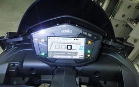 APRILIA トゥオノ660 FACTORY 2022