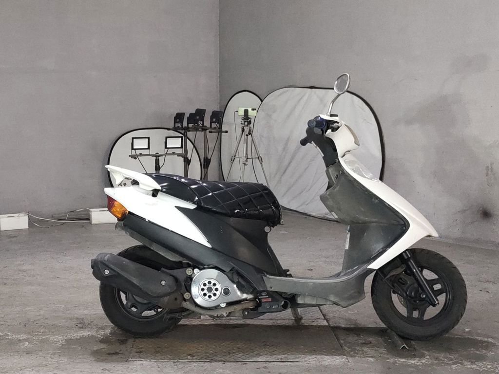 Фото Suzuki ADDRESS V125 с японского аукциона