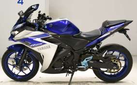 YAMAHA YZF-R25 A