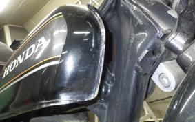 HONDA APE 100 2001 HC07