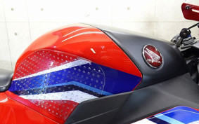 HONDA CBR600RR 2020 PC40