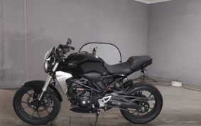 HONDA CB250R MC52