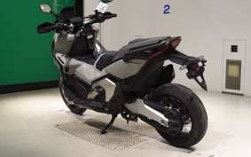HONDA X-ADV 750 2025 RH21