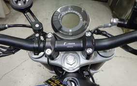 HUSQVARNA SVARTPILEN 401 2020