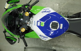 KAWASAKI NINJA ZX-6R A 2025