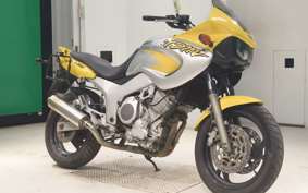 YAMAHA TDM850 Gen.2 1998 RN03J