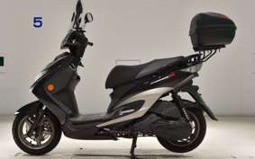 YAMAHA CYGNUS 125 XSR 2