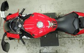 YAMAHA YZF-R1 2018