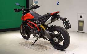 DUCATI HYPERMOTARD 950