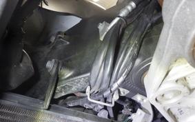 SUZUKI Vｽﾄﾛｰﾑ1000A 2014 VU51A