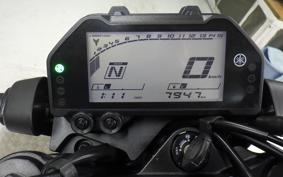 YAMAHA MT-25