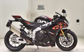 APRILIA RSV4 1100ファクトリ 2024