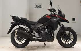 SUZUKI Vｽﾄﾛｰﾑ250 2012