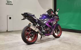 YAMAHA YZF-R25 2018 RG10J
