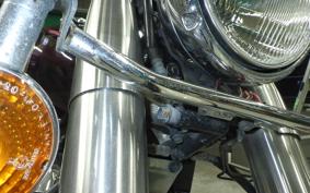 YAMAHA DRAGSTAR 1100 CLASSIC 2001 VP13J