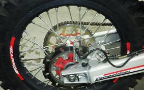 FANTIC XEF125 2024