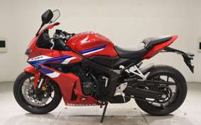 HONDA CBR650R E-Clutch 2025 RH17